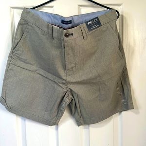 Tommy Hilfiger taupe shorts